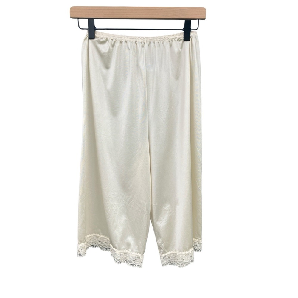 Vintage Y2K Vanity Fair Ivory Lace Trim Pettipants Culotte Slip Bloomers Size S
